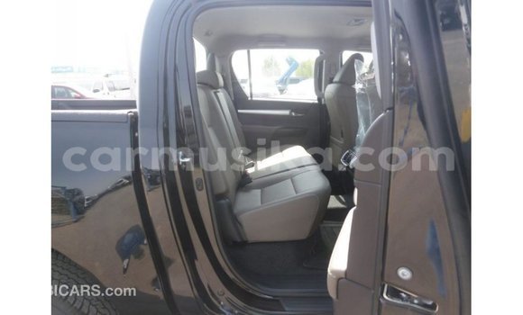 Buy Import Toyota Hilux Black Car in Import - Dubai in Harare Buy Import Toyota Hilux Black Car in Import - Dubai in Harare