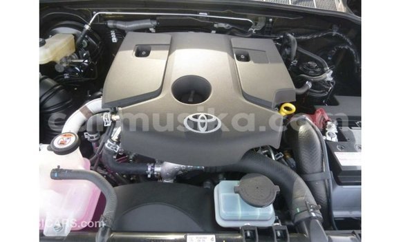 Buy Import Toyota Hilux Black Car in Import - Dubai in Harare Buy Import Toyota Hilux Black Car in Import - Dubai in Harare