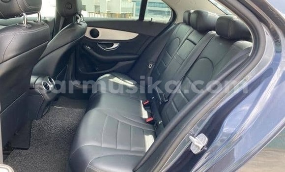 Buy Used Mercedes‒Benz C–Class Blue Car in Beitbridge in Matabeleland South Buy Used Mercedes‒Benz C–Class Blue Car in Beitbridge in Matabeleland South