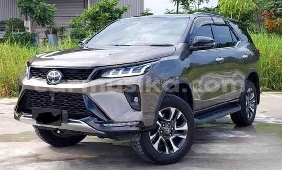 Nunua Ilio tumika Toyota Fortuner Nyingine Gari ndani ya Beitbridge nchini Matabeleland Kusini