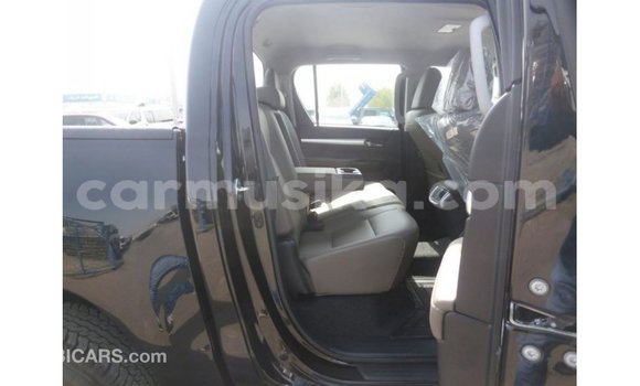 Buy Import Toyota Hilux Black Car in Import - Dubai in Harare Buy Import Toyota Hilux Black Car in Import - Dubai in Harare