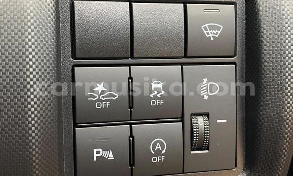 Acheter Occasion Voiture Toyota Ractis Noir à Beitbridge, Matabeleland South Acheter Occasion Voiture Toyota Ractis Noir à Beitbridge, Matabeleland South