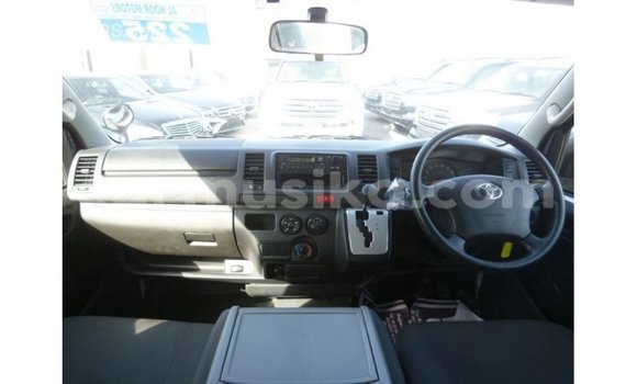 Tenga Imported Toyota Hiace Chena Mota in Import - Dubai in Harare Tenga Imported Toyota Hiace Chena Mota in Import - Dubai in Harare