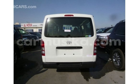 Tenga Imported Toyota Hiace Chena Mota in Import - Dubai in Harare Tenga Imported Toyota Hiace Chena Mota in Import - Dubai in Harare