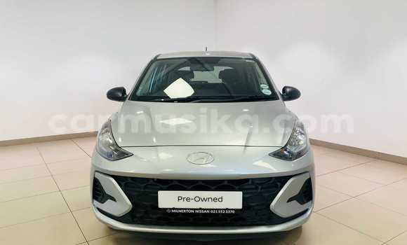 Acheter Occasion Voiture Hyundai i10 Blanc à Beitbridge, Matabeleland South Acheter Occasion Voiture Hyundai i10 Blanc à Beitbridge, Matabeleland South