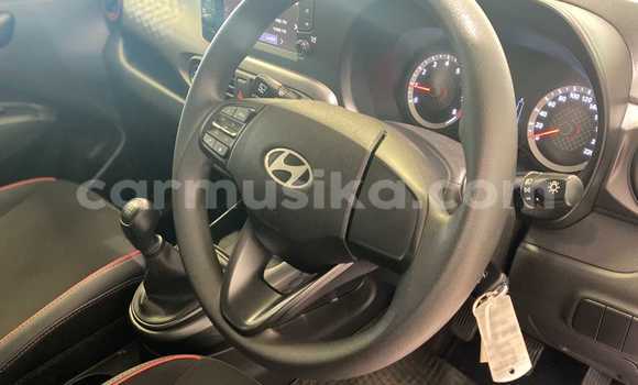 Acheter Occasion Voiture Hyundai i10 Blanc à Beitbridge, Matabeleland South Acheter Occasion Voiture Hyundai i10 Blanc à Beitbridge, Matabeleland South