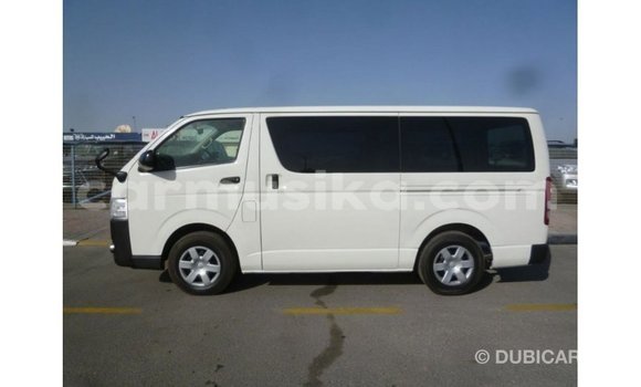 Tenga Imported Toyota Hiace Chena Mota in Import - Dubai in Harare Tenga Imported Toyota Hiace Chena Mota in Import - Dubai in Harare