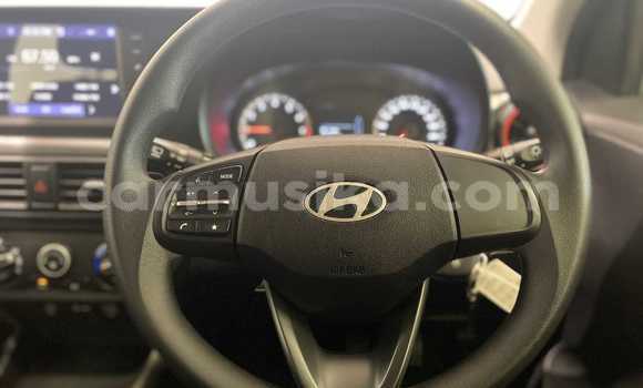 Acheter Occasion Voiture Hyundai i10 Blanc à Beitbridge, Matabeleland South Acheter Occasion Voiture Hyundai i10 Blanc à Beitbridge, Matabeleland South