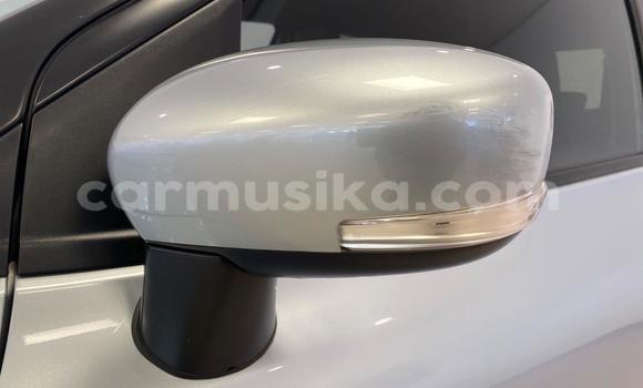 Acheter Occasion Voiture Toyota Starlet Blanc à Belvédère, Harare Acheter Occasion Voiture Toyota Starlet Blanc à Belvédère, Harare