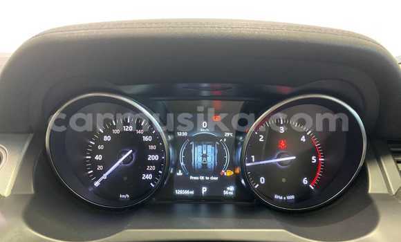 Tenga Tsaru Range Rover Evoque Chena Mota in Beitbridge in Matabeleland South Tenga Tsaru Range Rover Evoque Chena Mota in Beitbridge in Matabeleland South