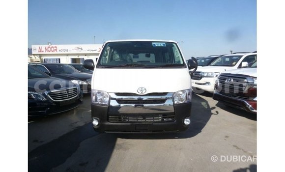 Tenga Imported Toyota Hiace Chena Mota in Import - Dubai in Harare Tenga Imported Toyota Hiace Chena Mota in Import - Dubai in Harare