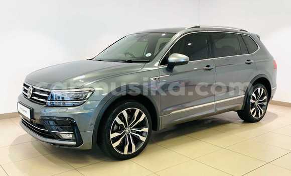 Buy Used Volkswagen Tiguan Silver Car in Beitbridge in Matabeleland South