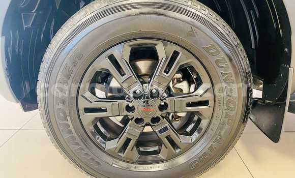 Tenga Tsaru Nissan Navara Sirivha Mota in Beitbridge in Matabeleland South Tenga Tsaru Nissan Navara Sirivha Mota in Beitbridge in Matabeleland South