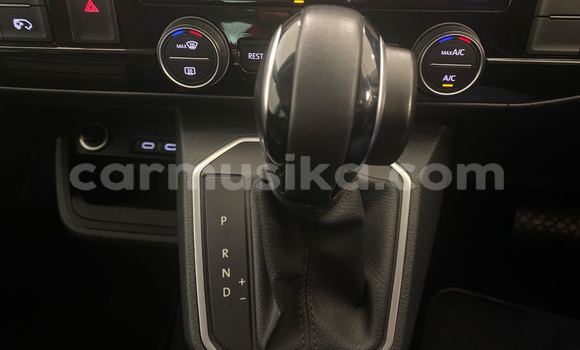 Tenga Tsaru Volkswagen Caravelle Chena Mota in Beitbridge in Matabeleland South Tenga Tsaru Volkswagen Caravelle Chena Mota in Beitbridge in Matabeleland South