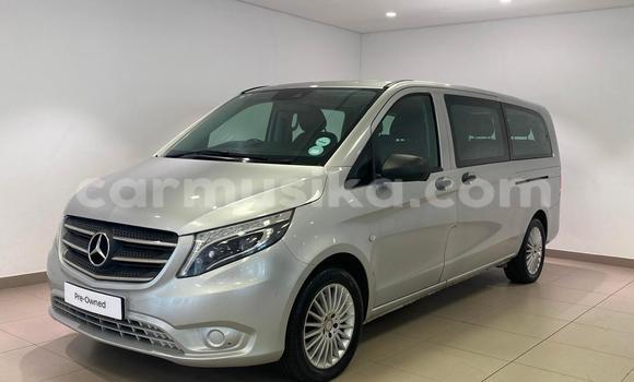 Buy Used Mercedes‒Benz Vito Silver Car in Beitbridge in Matabeleland South