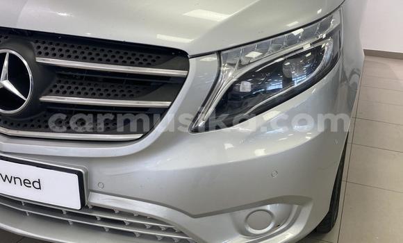 Tenga Tsaru Mercedes‒Benz Vito Sirivha Mota in Beitbridge in Matabeleland South Tenga Tsaru Mercedes‒Benz Vito Sirivha Mota in Beitbridge in Matabeleland South