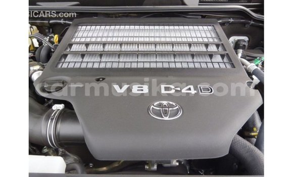 Buy Import Toyota Land Cruiser Blue Car in Import - Dubai in Harare Buy Import Toyota Land Cruiser Blue Car in Import - Dubai in Harare