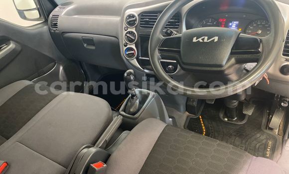 Acheter Occasion Voiture Kia K3 Blanc à Beitbridge, Matabeleland South Acheter Occasion Voiture Kia K3 Blanc à Beitbridge, Matabeleland South