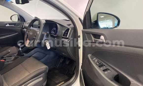 Acheter Occasion Voiture Hyundai Tucson Blanc à Alexandra Park, Harare Acheter Occasion Voiture Hyundai Tucson Blanc à Alexandra Park, Harare