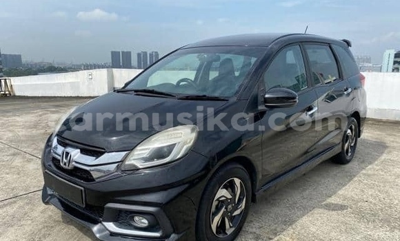 Buy Used Honda Mobilio Black Car in Beitbridge in Matabeleland South