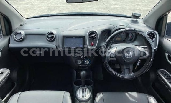 Acheter Occasion Voiture Honda Mobilio Noir à Beitbridge, Matabeleland South Acheter Occasion Voiture Honda Mobilio Noir à Beitbridge, Matabeleland South