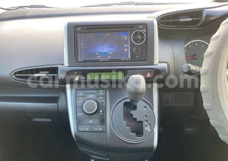 Big with watermark toyota wish matabeleland south beitbridge 36701