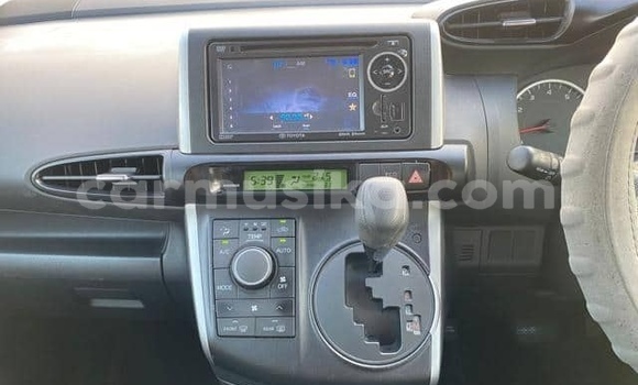 Tenga Tsaru Toyota Wish Zvimwe Mota in Beitbridge in Matabeleland South Tenga Tsaru Toyota Wish Zvimwe Mota in Beitbridge in Matabeleland South