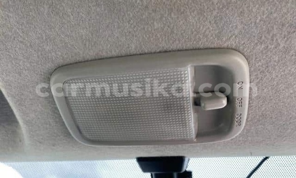 Buy Used Toyota Hiace White Car in Beitbridge in Matabeleland South Buy Used Toyota Hiace White Car in Beitbridge in Matabeleland South