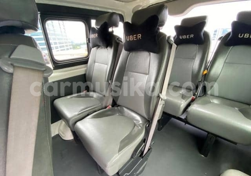 Big with watermark toyota hiace matabeleland south beitbridge 36702