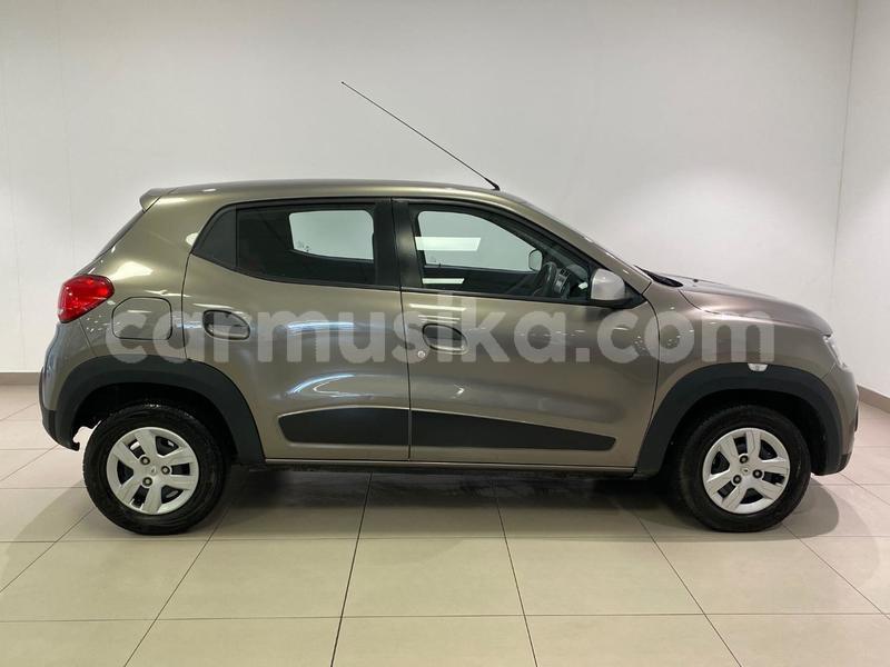 Big with watermark renault kwid matabeleland south beitbridge 36756