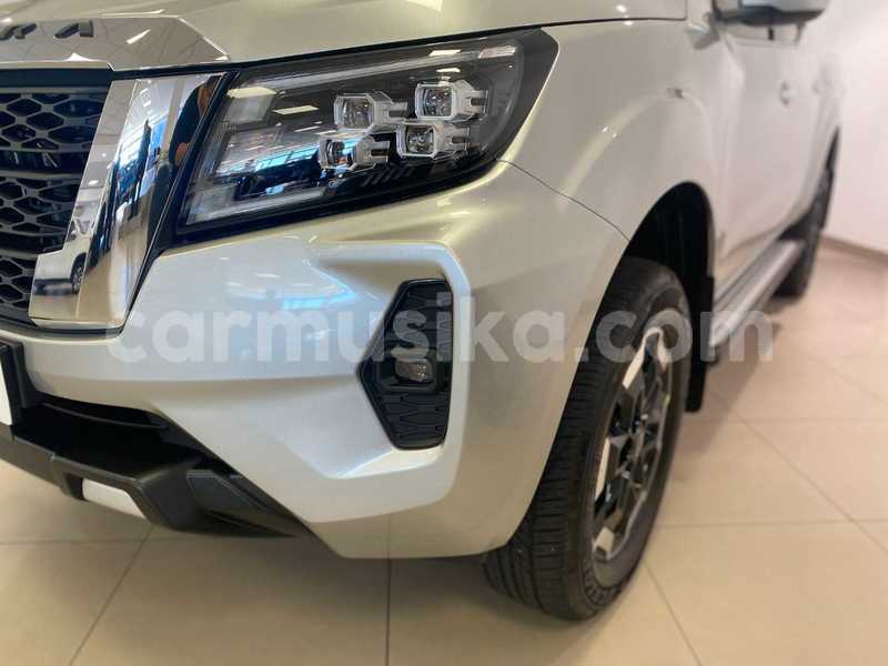 Big with watermark nissan navara matabeleland south beitbridge 36757