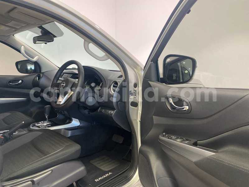 Big with watermark nissan navara matabeleland south beitbridge 36757