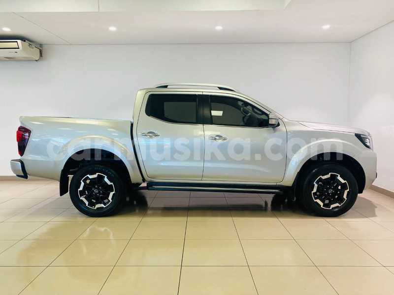 Big with watermark nissan navara matabeleland south beitbridge 36757