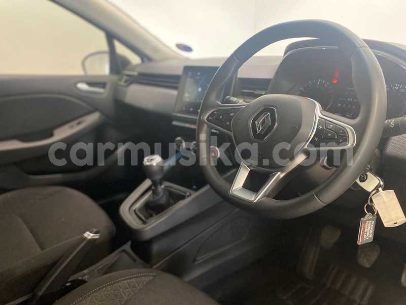 Big with watermark renault clio matabeleland south beitbridge 36759