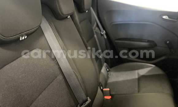 Acheter Occasion Voiture Renault Clio Blanc à Beitbridge, Matabeleland South Acheter Occasion Voiture Renault Clio Blanc à Beitbridge, Matabeleland South