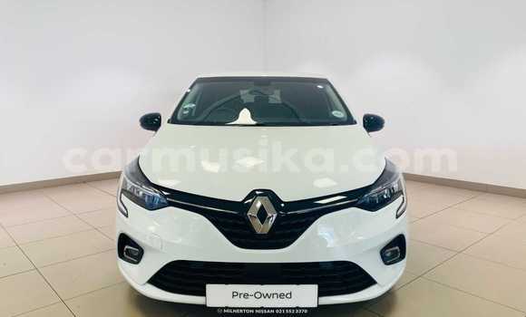 Acheter Occasion Voiture Renault Clio Blanc à Beitbridge, Matabeleland South Acheter Occasion Voiture Renault Clio Blanc à Beitbridge, Matabeleland South