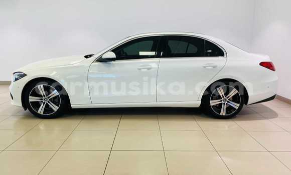 Acheter Occasion Voiture Mercedes-Benz C-Classe Blanc à Beitbridge, Matabeleland South Acheter Occasion Voiture Mercedes-Benz C-Classe Blanc à Beitbridge, Matabeleland South