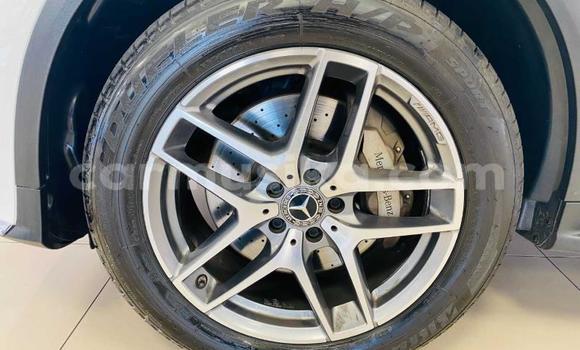 Acheter Occasion Voiture Mercedes-Benz GLC 250D Blanc à Beitbridge, Matabeleland South Acheter Occasion Voiture Mercedes-Benz GLC 250D Blanc à Beitbridge, Matabeleland South