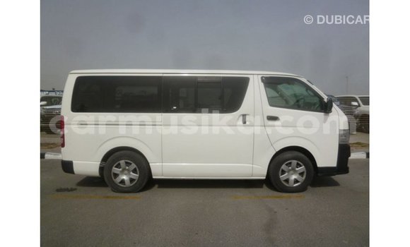 Buy Import Toyota Hiace White Car in Import - Dubai in Harare Buy Import Toyota Hiace White Car in Import - Dubai in Harare