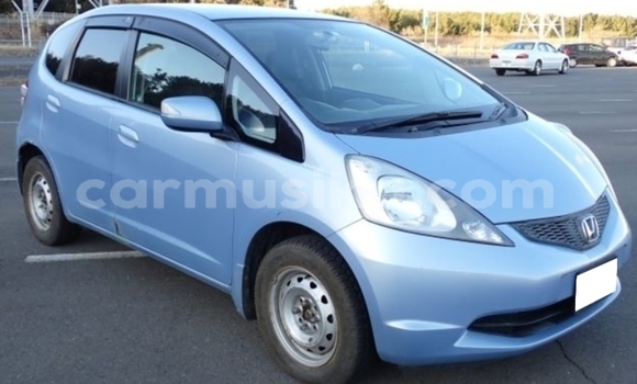 Nunua Ilio tumika Honda Fit Bluu Gari ndani ya Beitbridge nchini Matabeleland Kusini Nunua Ilio tumika Honda Fit Bluu Gari ndani ya Beitbridge nchini Matabeleland Kusini