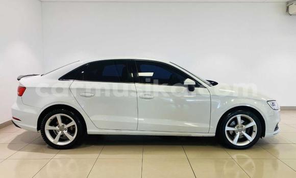 Nunua Ilio tumika Audi A3 Nyeupe Gari ndani ya Beitbridge nchini Matabeleland Kusini Nunua Ilio tumika Audi A3 Nyeupe Gari ndani ya Beitbridge nchini Matabeleland Kusini