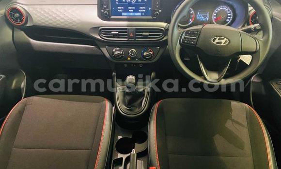 Nunua Ilio tumika Hyundai i10 Nyeupe Gari ndani ya Beitbridge nchini Matabeleland Kusini Nunua Ilio tumika Hyundai i10 Nyeupe Gari ndani ya Beitbridge nchini Matabeleland Kusini