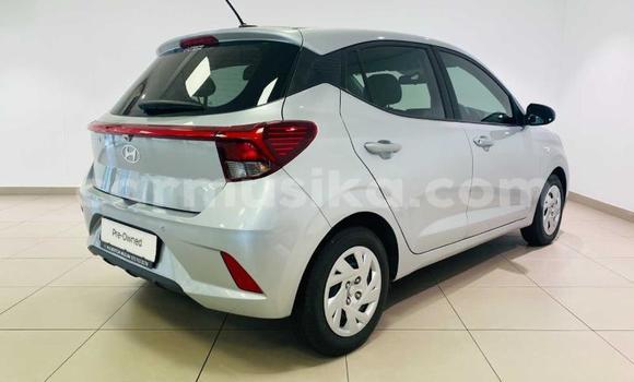 Nunua Ilio tumika Hyundai i10 Nyeupe Gari ndani ya Beitbridge nchini Matabeleland Kusini Nunua Ilio tumika Hyundai i10 Nyeupe Gari ndani ya Beitbridge nchini Matabeleland Kusini