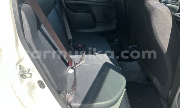 Acheter Occasion Voiture Toyota Probox Blanc à Beitbridge, Matabeleland South Acheter Occasion Voiture Toyota Probox Blanc à Beitbridge, Matabeleland South