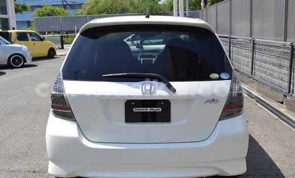 Acheter Occasion Voiture Honda Fit Blanc à Bulawayo, Bulawayo Acheter Occasion Voiture Honda Fit Blanc à Bulawayo, Bulawayo