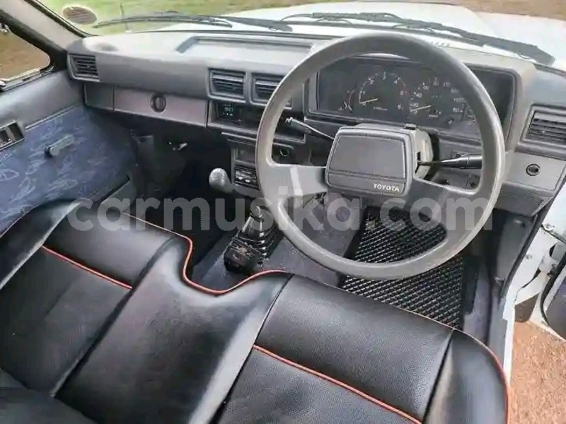 Big with watermark toyota hilux midlands gokwe 36989