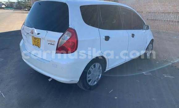 Nunua Ilio tumika Honda Fit Nyingine Gari ndani ya Harare nchini Harare Nunua Ilio tumika Honda Fit Nyingine Gari ndani ya Harare nchini Harare