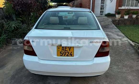 Nunua Ilio tumika Toyota Alphard Nyeupe Gari ndani ya Harare nchini Harare Nunua Ilio tumika Toyota Alphard Nyeupe Gari ndani ya Harare nchini Harare