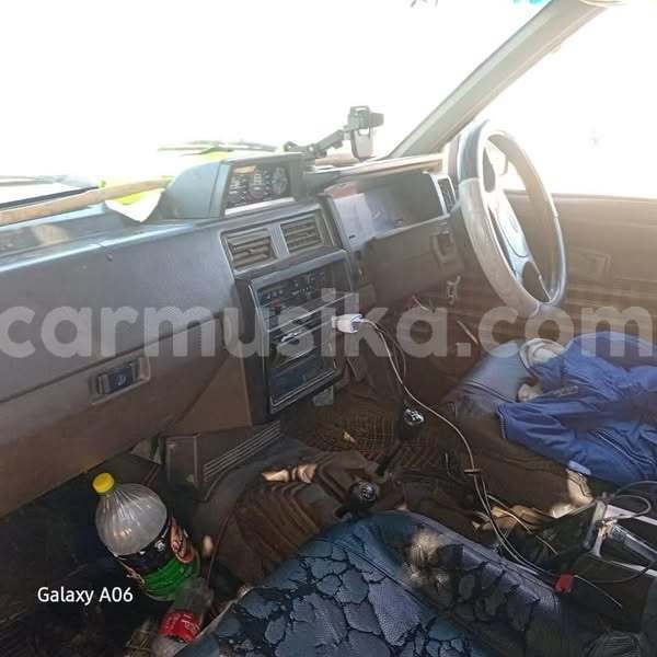 Big with watermark nissan elgrand harare harare 37119