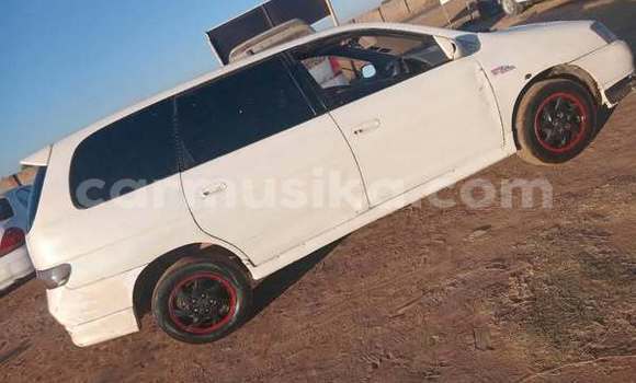 Buy Used Kia Carens Other Car in Harare in Harare Buy Used Kia Carens Other Car in Harare in Harare